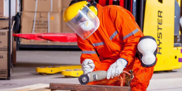 Rzeczpospolita: Na rynku pracy może być krucho