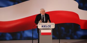 Kaczyński: Będziemy nieustanie wspierali samorządy w&nbsp;różnych inwestycjach