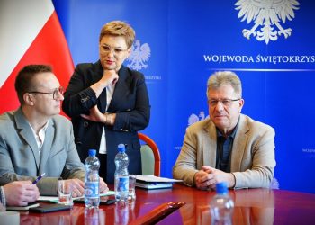 Specjaliści mówili o wsparciu dla rodzin