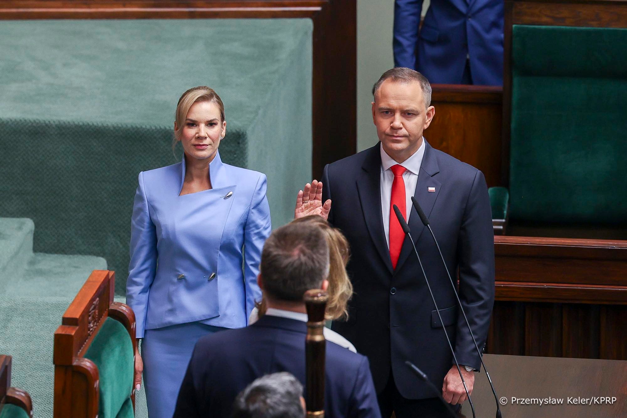 Karol Nawrocki prezydentem Rzeczypospolitej Polskiej. Nowy styl prezydentury i pytanie o relacje z rządem