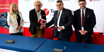 Targi Kielce z&nbsp;umową kredytową na&nbsp;budowę nowej hali